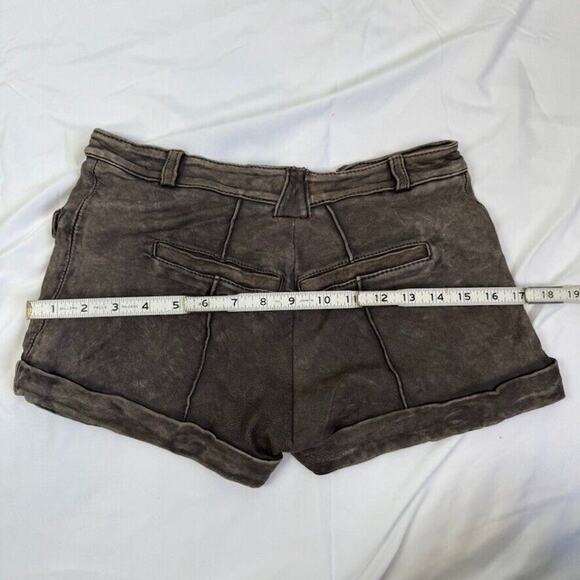 Doma Lamb Leather Mini Shorts 28" S Grey Brown Washed Vintage Finish $500 - Picture 12 of 16